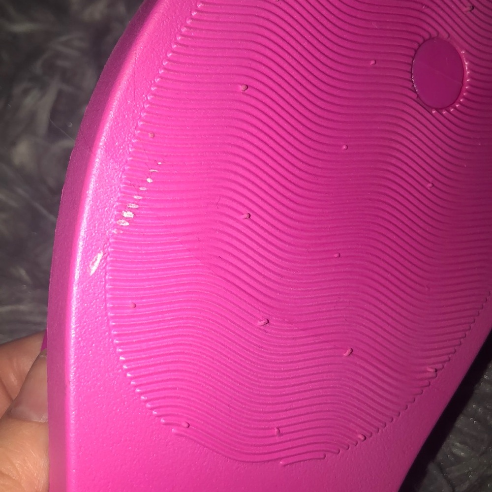 Flip Flops - Picture 3 of 6